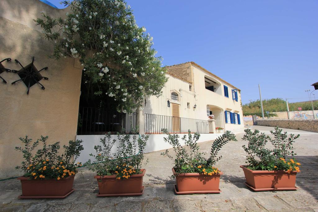 Sud Est Le Case Di Elisa Marina di Ragusa Buitenkant foto